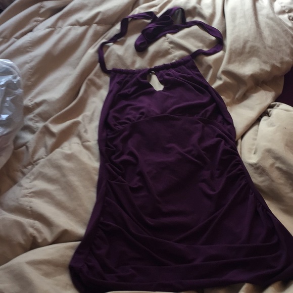 Plum halter top - Picture 1 of 3